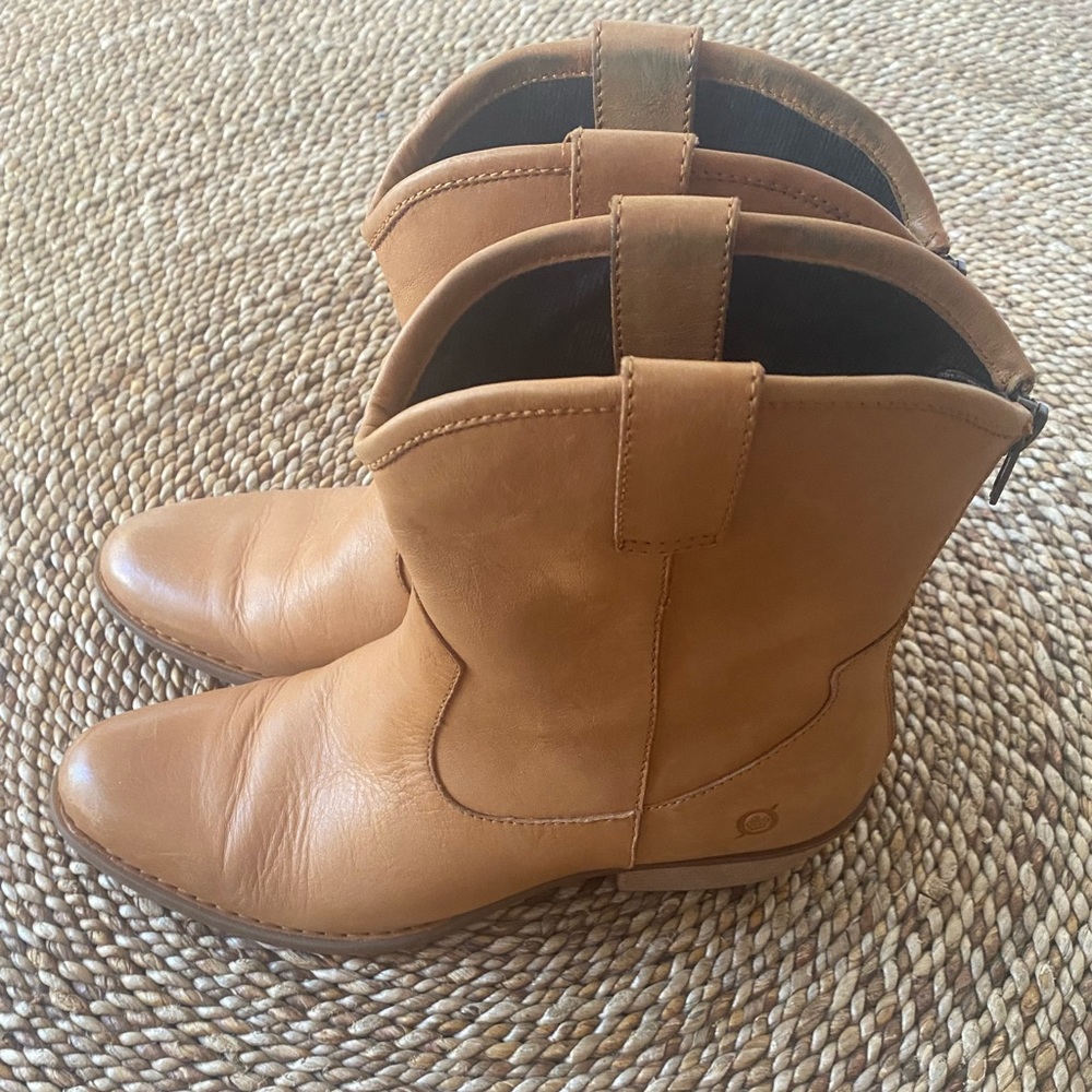 Born Boots